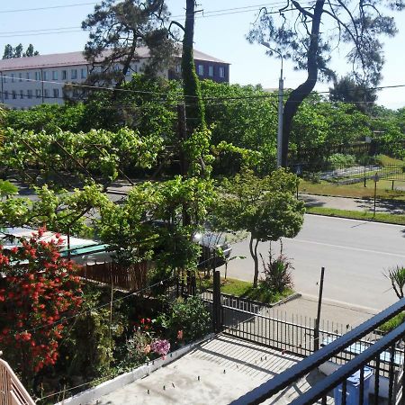 Guest House Nika Kobuleti Exterior photo