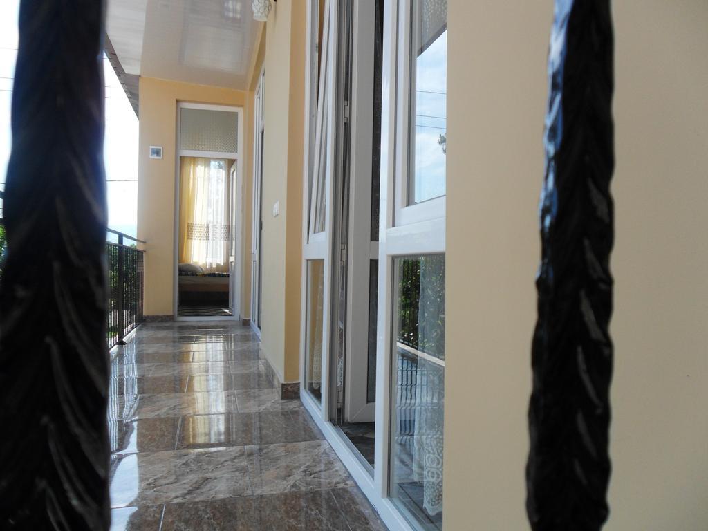 Guest House Nika Kobuleti Exterior photo