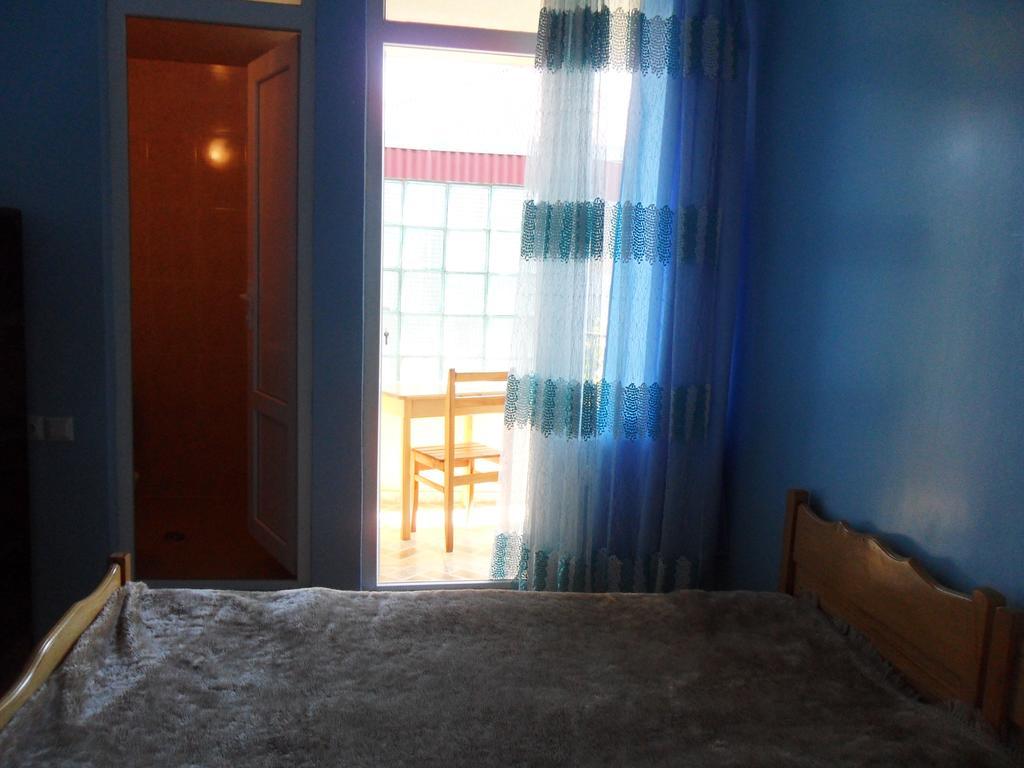 Guest House Nika Kobuleti Exterior photo